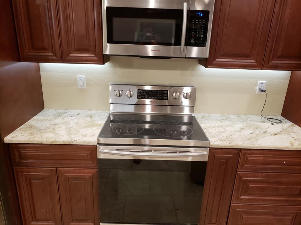 Countertops & backsplash installation projects in Arizona